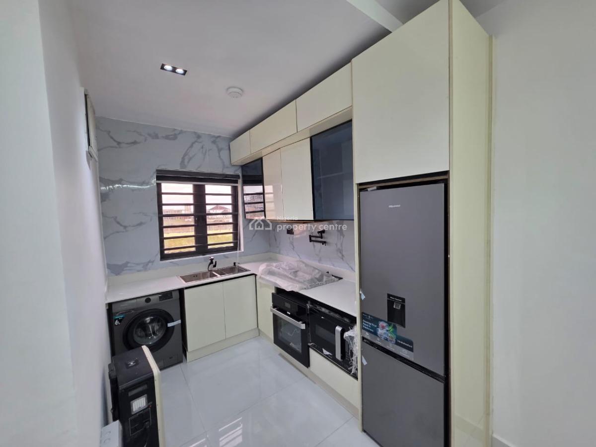 Built 2 Bedroom Apartment Fully Furnished Apartment with Elevator, Lekki Phase 1 Lagos, Lekki Phase 1, Lekki, Lagos, Flat / Apartment for Sale