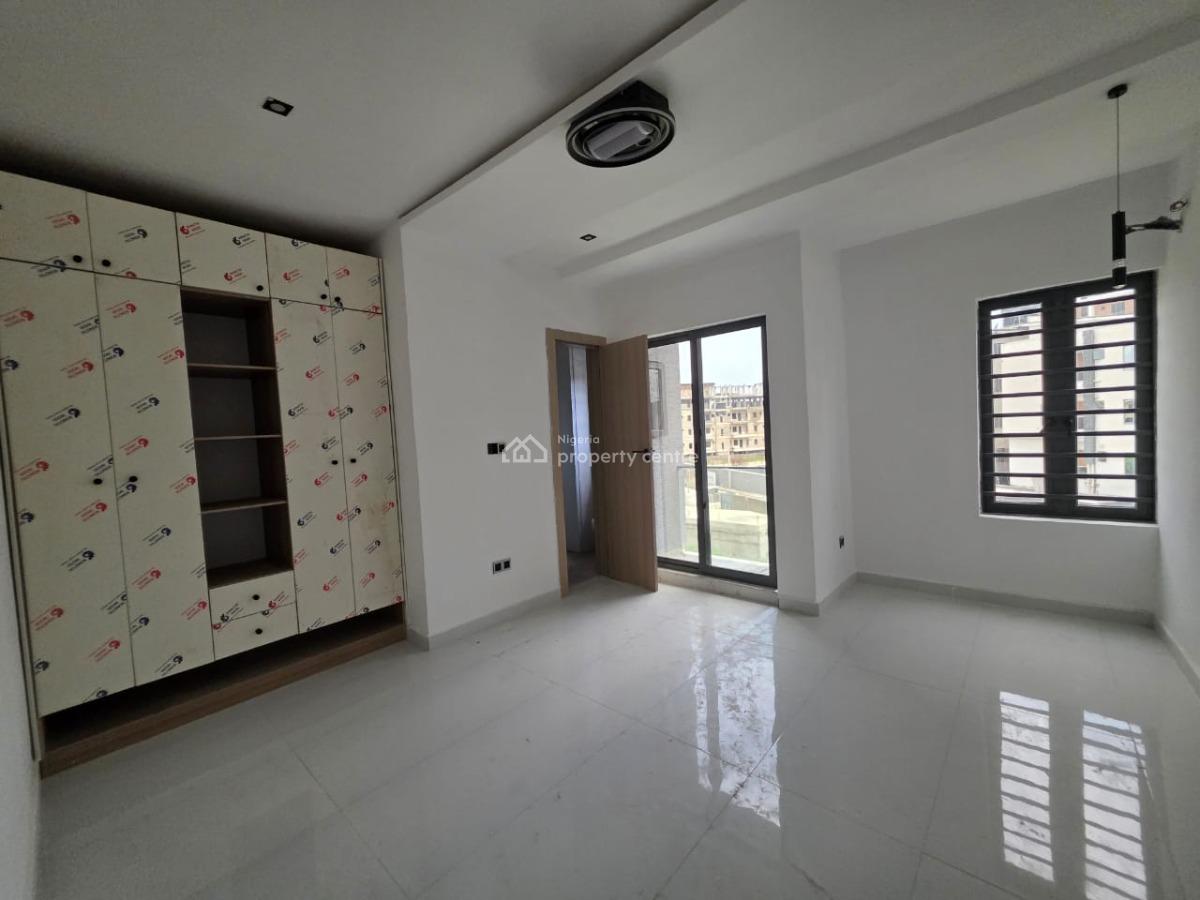 3 Bedroom Apartment with Elevator, Gym Swimming Pool and*️, Lekki Phase 1 Lagos, Lekki Phase 1, Lekki, Lagos, Flat / Apartment for Sale