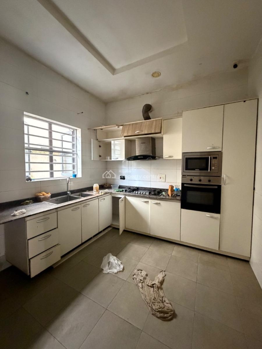 4bed Terrace, Delight Court Ii Estate, Ikota Gra, Ikota, Lekki, Lagos, Terraced Duplex for Rent