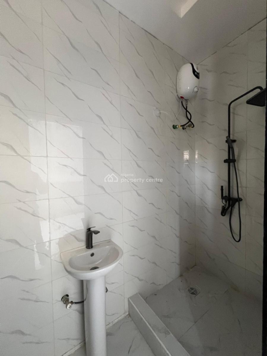 2bedroom Apartment, Igbo Efon, Lekki, Lagos, Flat / Apartment for Rent