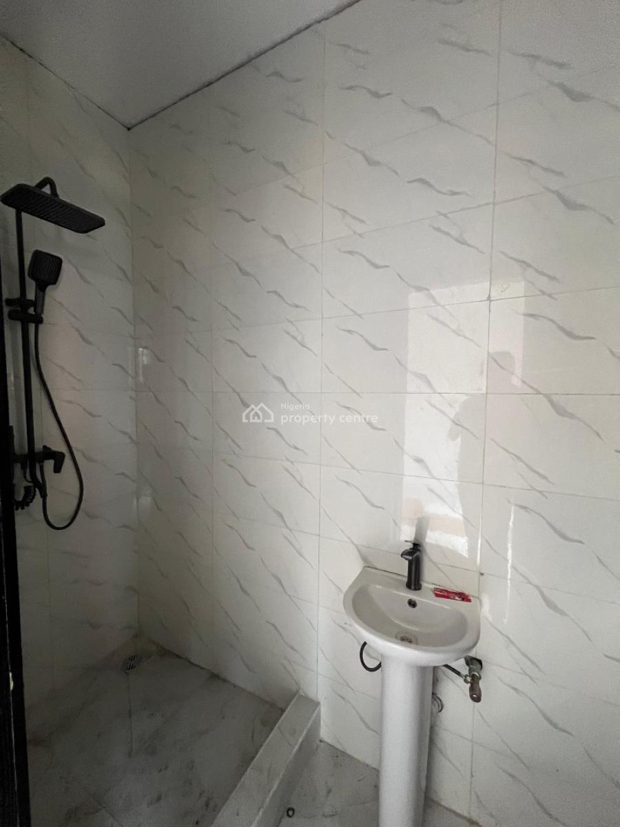 2bedroom Apartment, Igbo Efon, Lekki, Lagos, Flat / Apartment for Rent