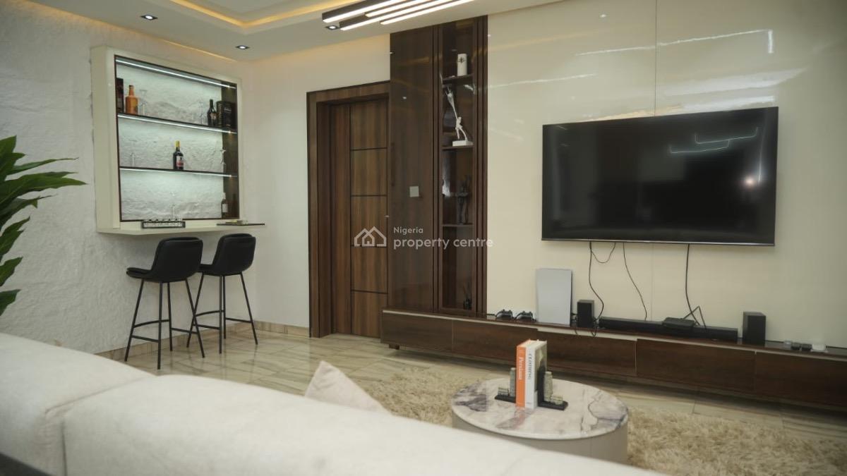 Fully Furnished 2 Bedroom Apartment in a Secured Neighborhood, Ilasan, Ikate, Lekki, Lagos, Flat / Apartment for Rent