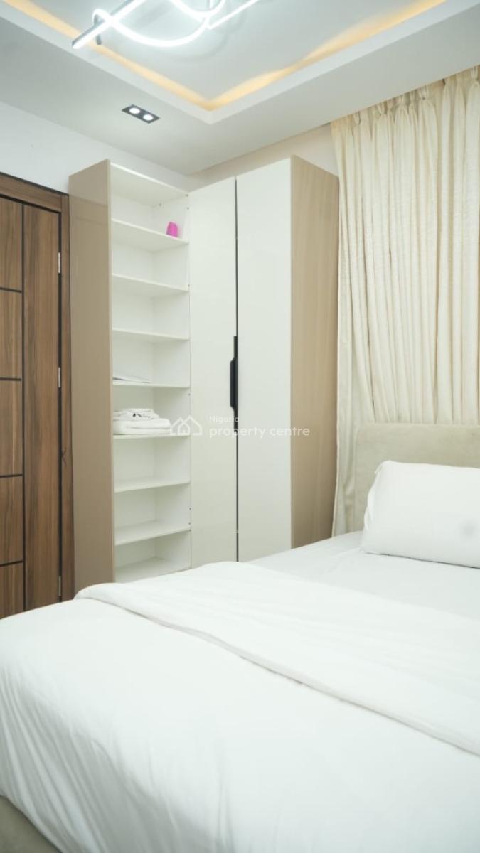 Fully Furnished 2 Bedroom Apartment in a Secured Neighborhood, Ilasan, Ikate, Lekki, Lagos, Flat / Apartment for Rent