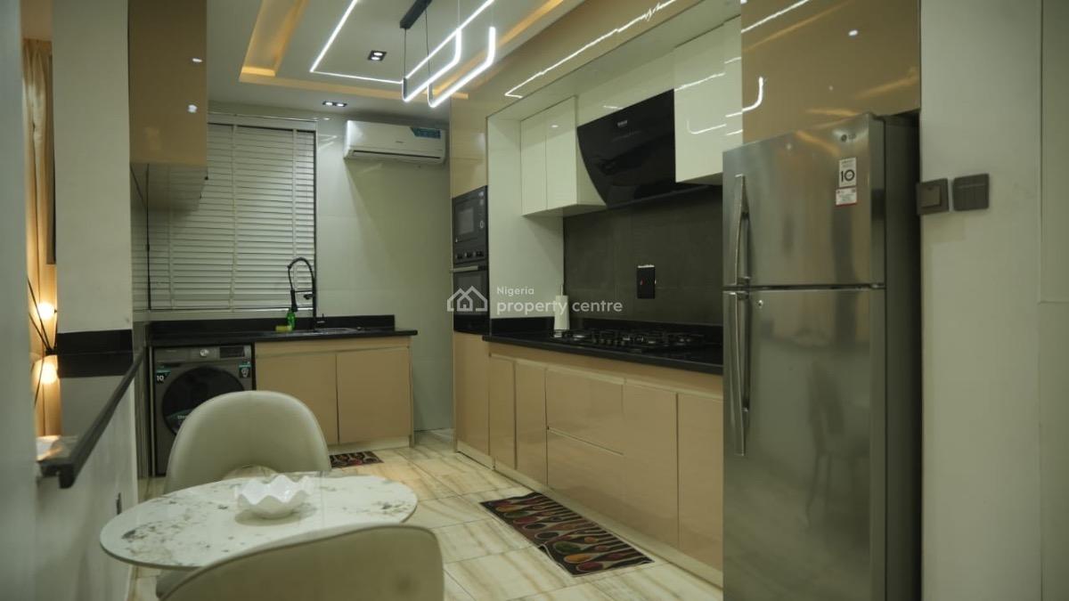 Fully Furnished 2 Bedroom Apartment in a Secured Neighborhood, Ilasan, Ikate, Lekki, Lagos, Flat / Apartment for Rent