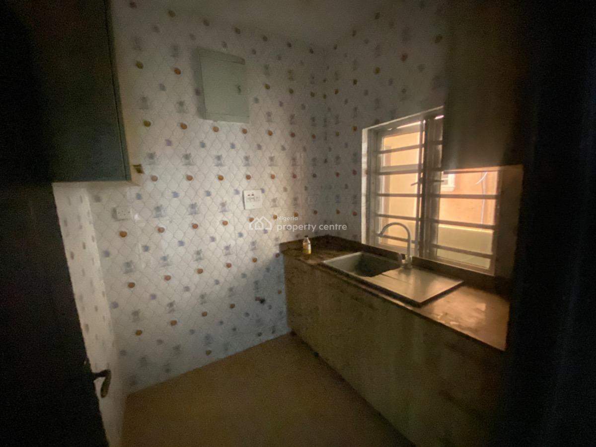 Serviced 2-bedroom Apartment, New Road, Opp Chevron, Lekki, Lagos, Flat / Apartment for Rent