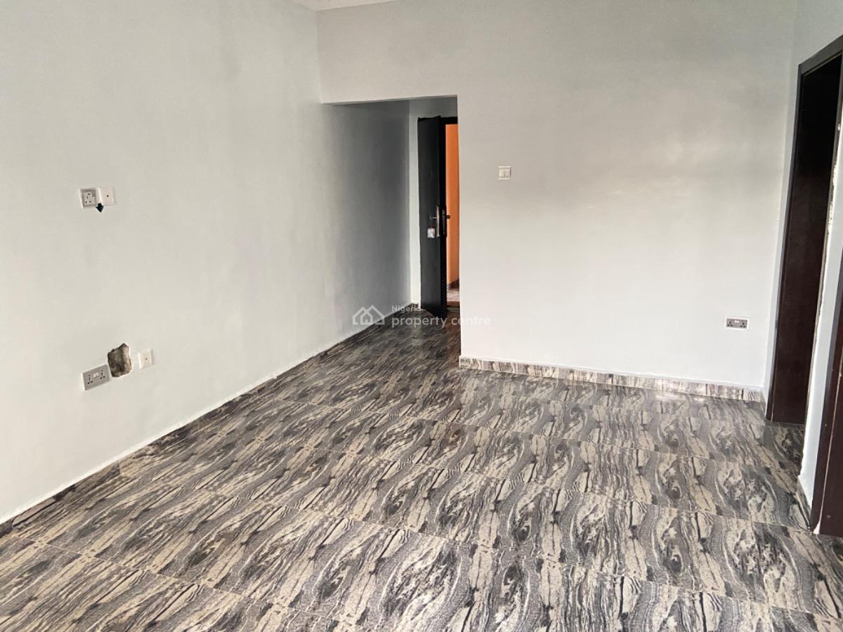 Serviced 1-bedroom Apartment, New Road, Opp Chevron, Lekki, Lagos, Mini Flat (room and Parlour) for Rent