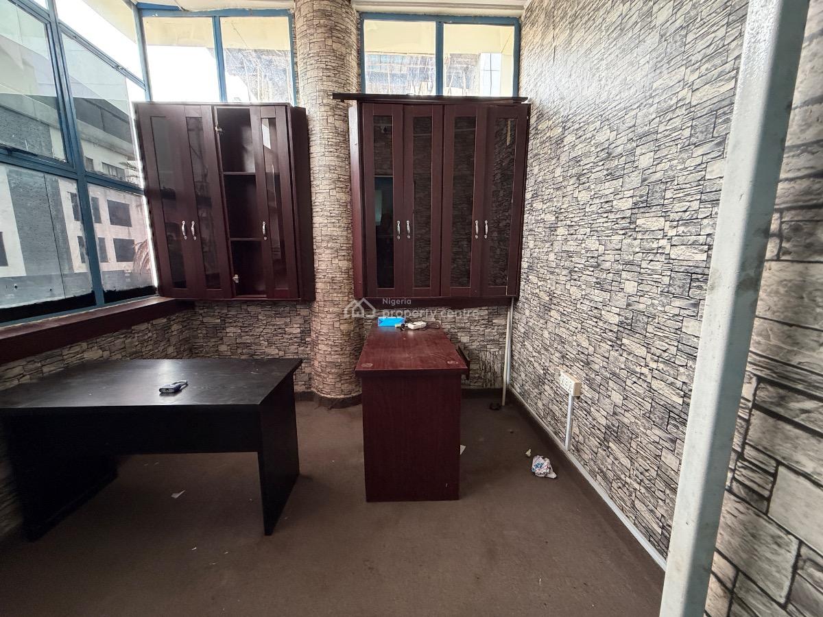 Office Space on The First Floor in a Prime Location, Wuse 2, Abuja, Office Space for Rent