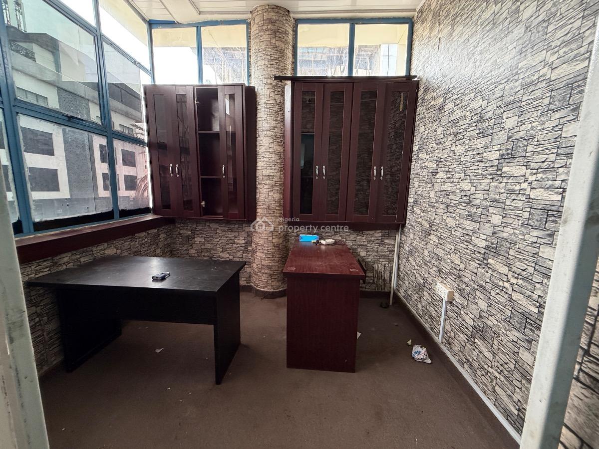 Office Space on The First Floor in a Prime Location, Wuse 2, Abuja, Office Space for Rent