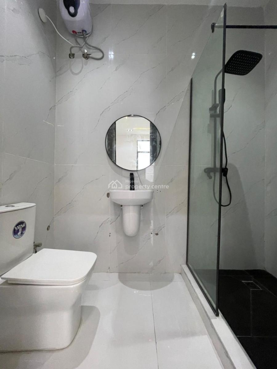 Built 5 Bed Detached House and Bq*️, Chevron Lekki Lagos, Lekki, Lagos, Detached Duplex for Sale