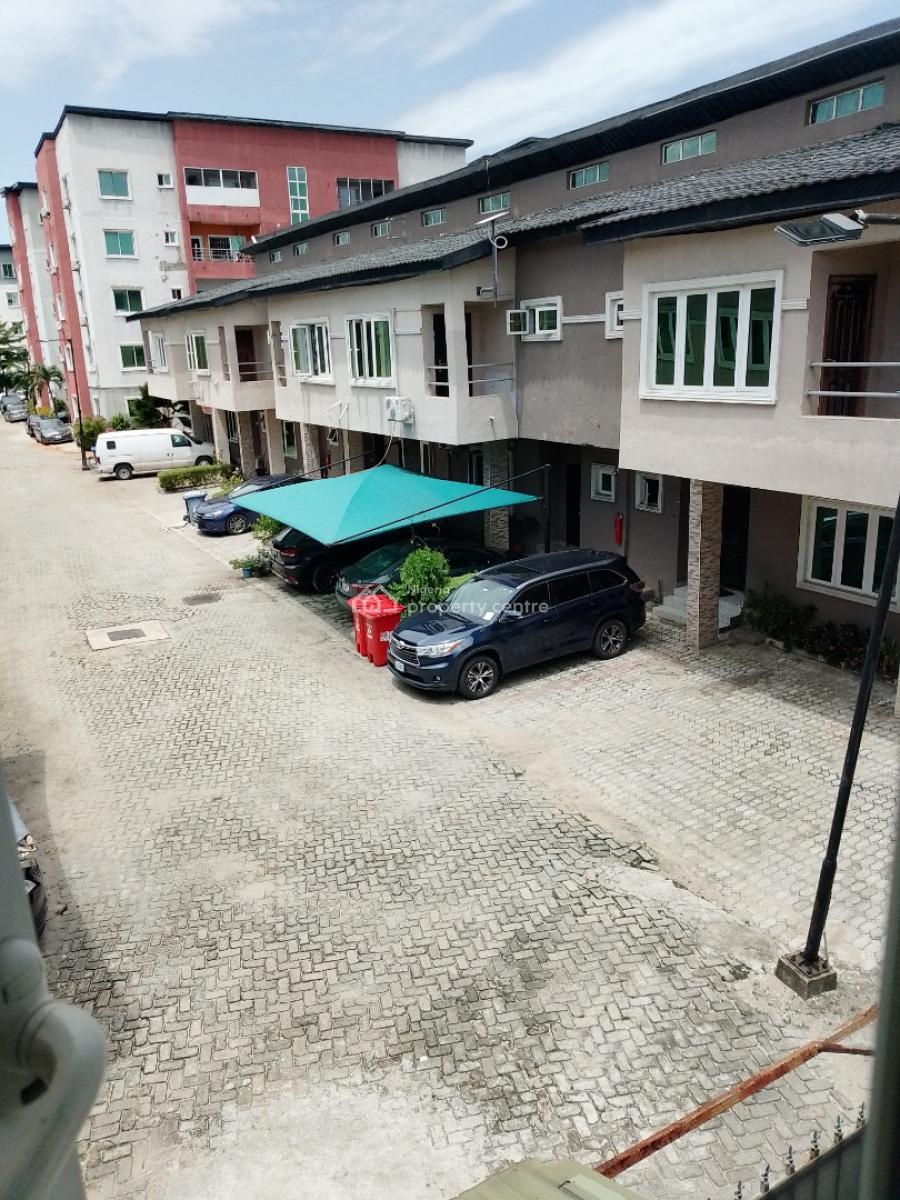 Well Maintained 3 Bedroom Terrace with a Specious Bq in Horizon, Horizon, Ikate Elegushi, Lekki, Lagos, House for Rent
