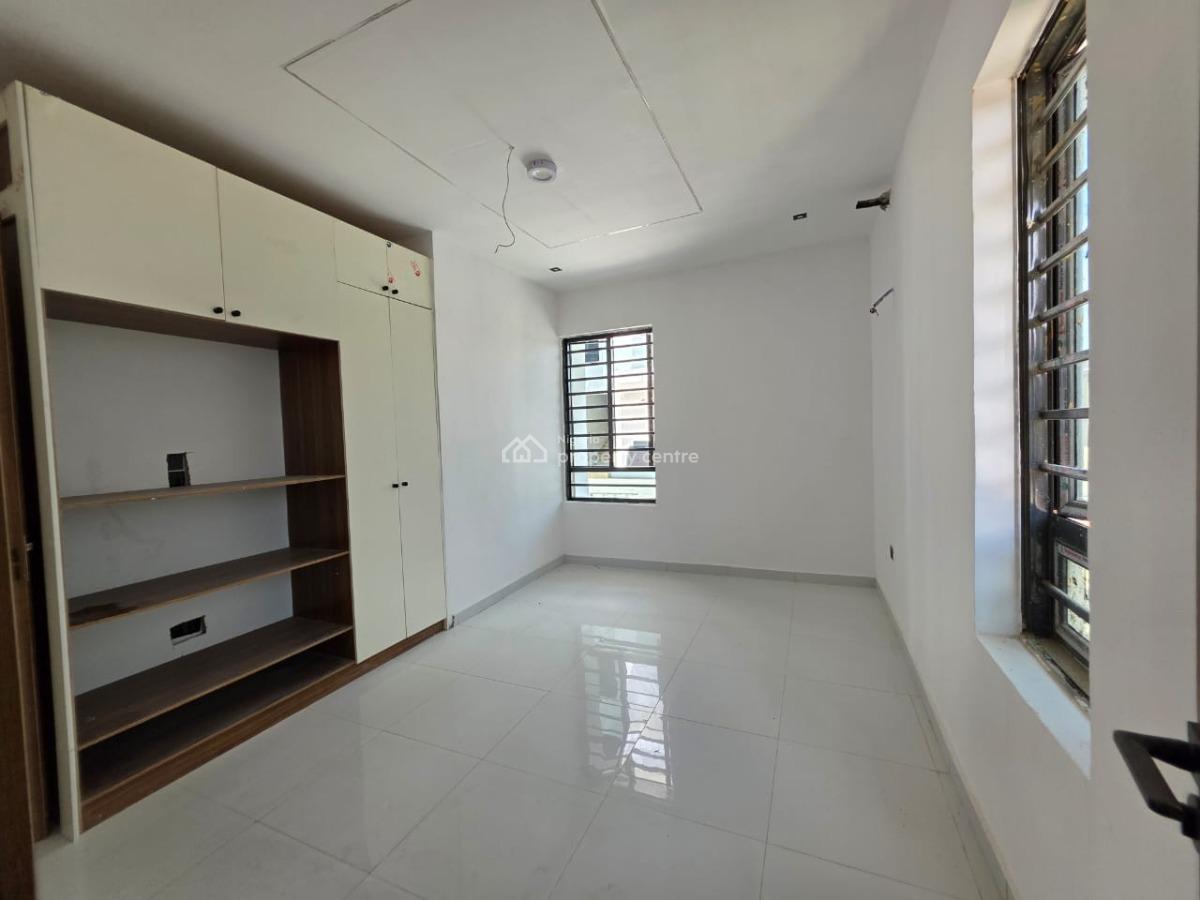 Amazingly Built 2  Bed Apartment with Swimming Pool Gym ️, Vgc Extension Lekki Lagos, Vgc, Lekki, Lagos, Flat / Apartment for Sale