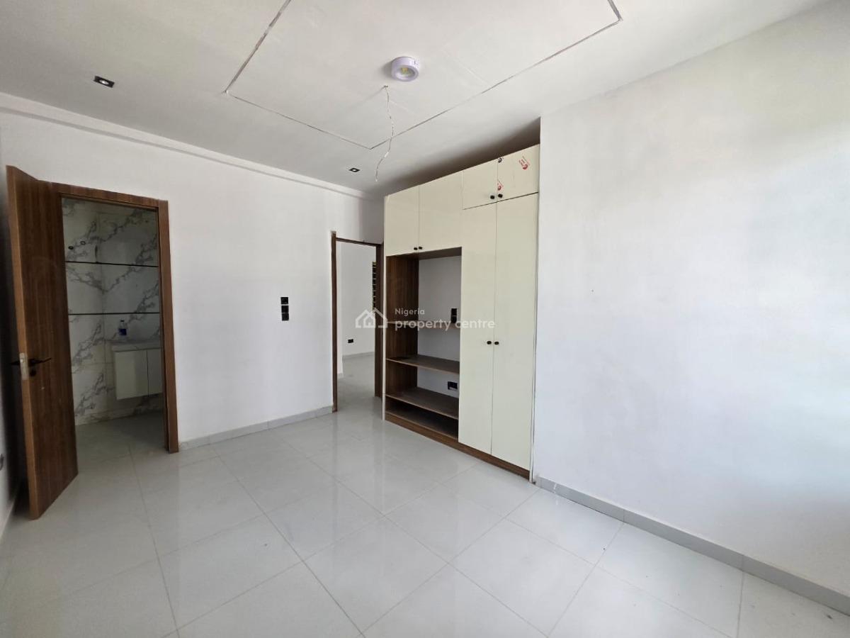 Amazingly Built 2  Bed Apartment with Swimming Pool Gym ️, Vgc Extension Lekki Lagos, Vgc, Lekki, Lagos, Flat / Apartment for Sale