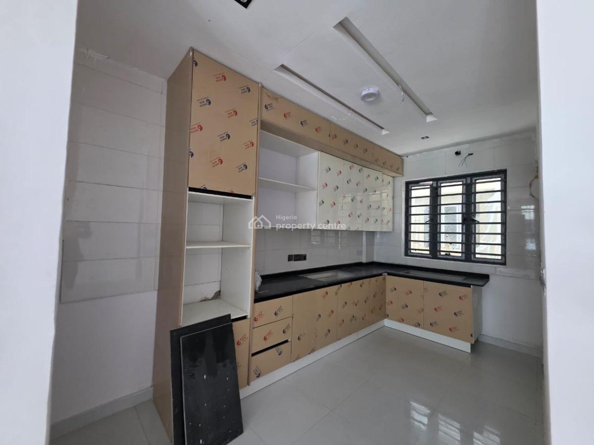 Amazingly Built 2  Bed Apartment with Swimming Pool Gym ️, Vgc Extension Lekki Lagos, Vgc, Lekki, Lagos, Flat / Apartment for Sale
