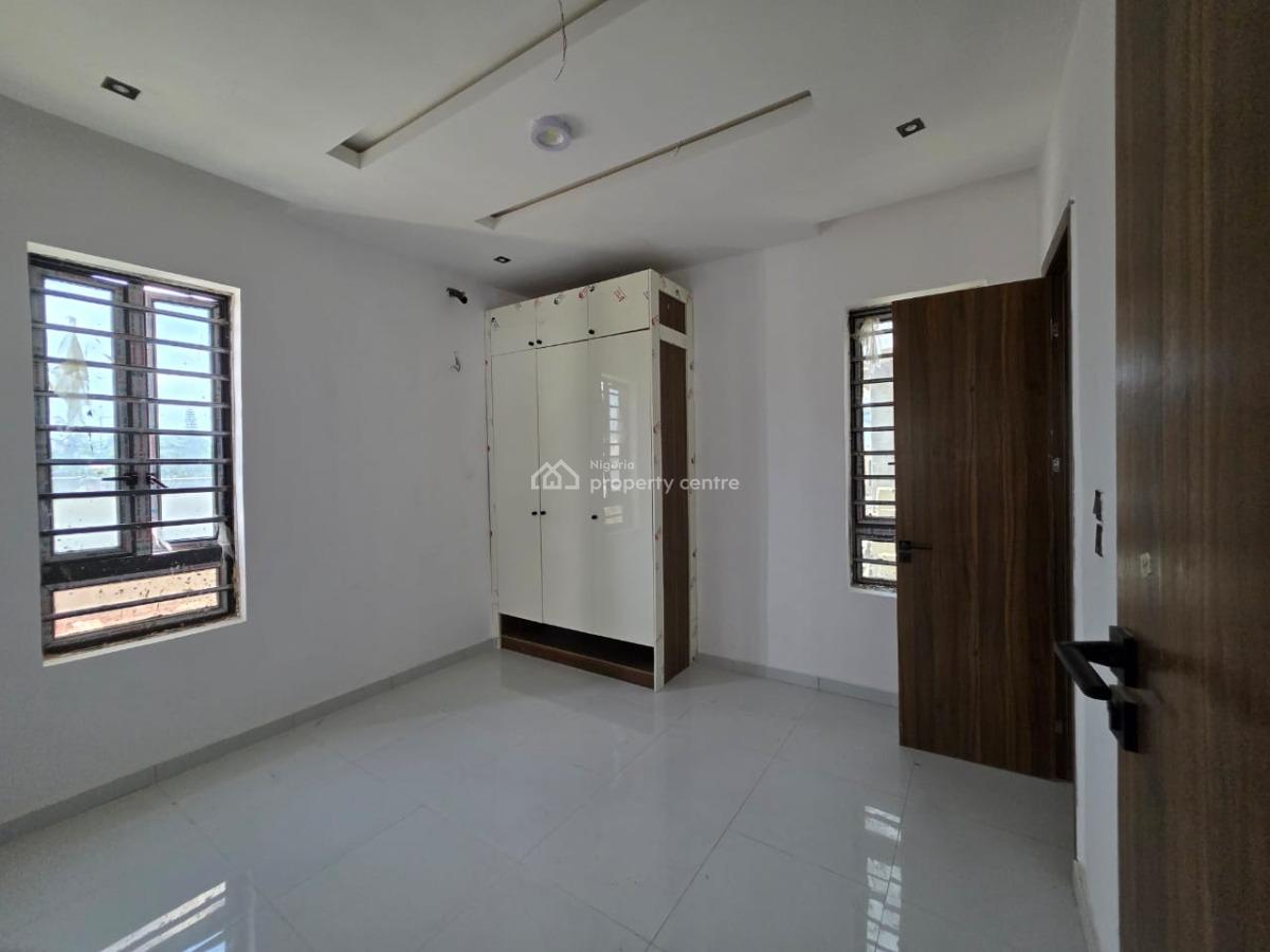 Amazingly Built 2  Bed Apartment with Swimming Pool Gym ️, Vgc Extension Lekki Lagos, Vgc, Lekki, Lagos, Flat / Apartment for Sale