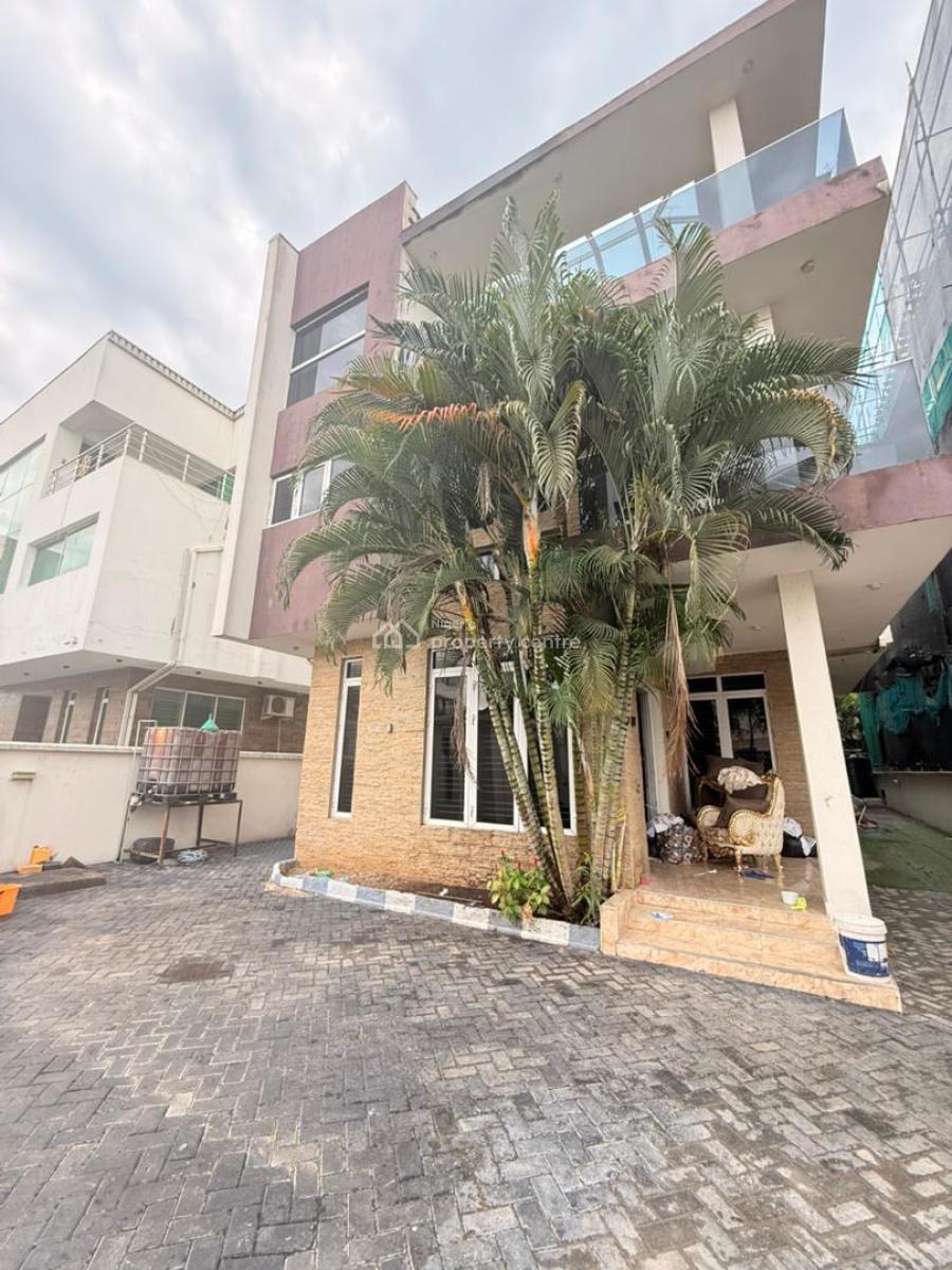 a Spacious 5 Bedroom Detached House with Inbuilt Service Quarters, St, 501 Close, Off 5th Avenue, Banana Island, Ikoyi, Ikoyi, Lagos, Detached Duplex for Rent