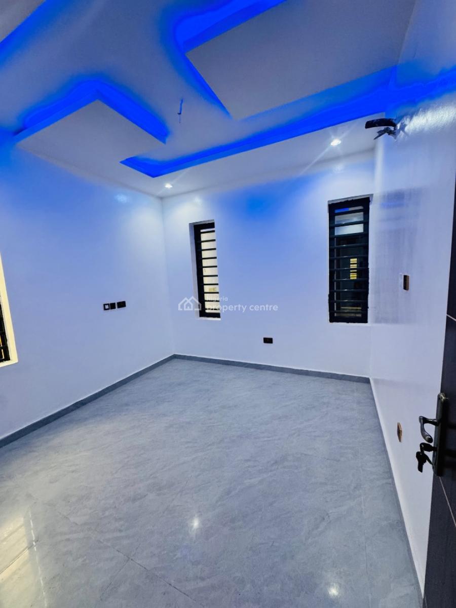Newly Built Studio / 2 Bedroom Apartments in a Secured Location, Surulere, Lagos, Block of Flats for Sale