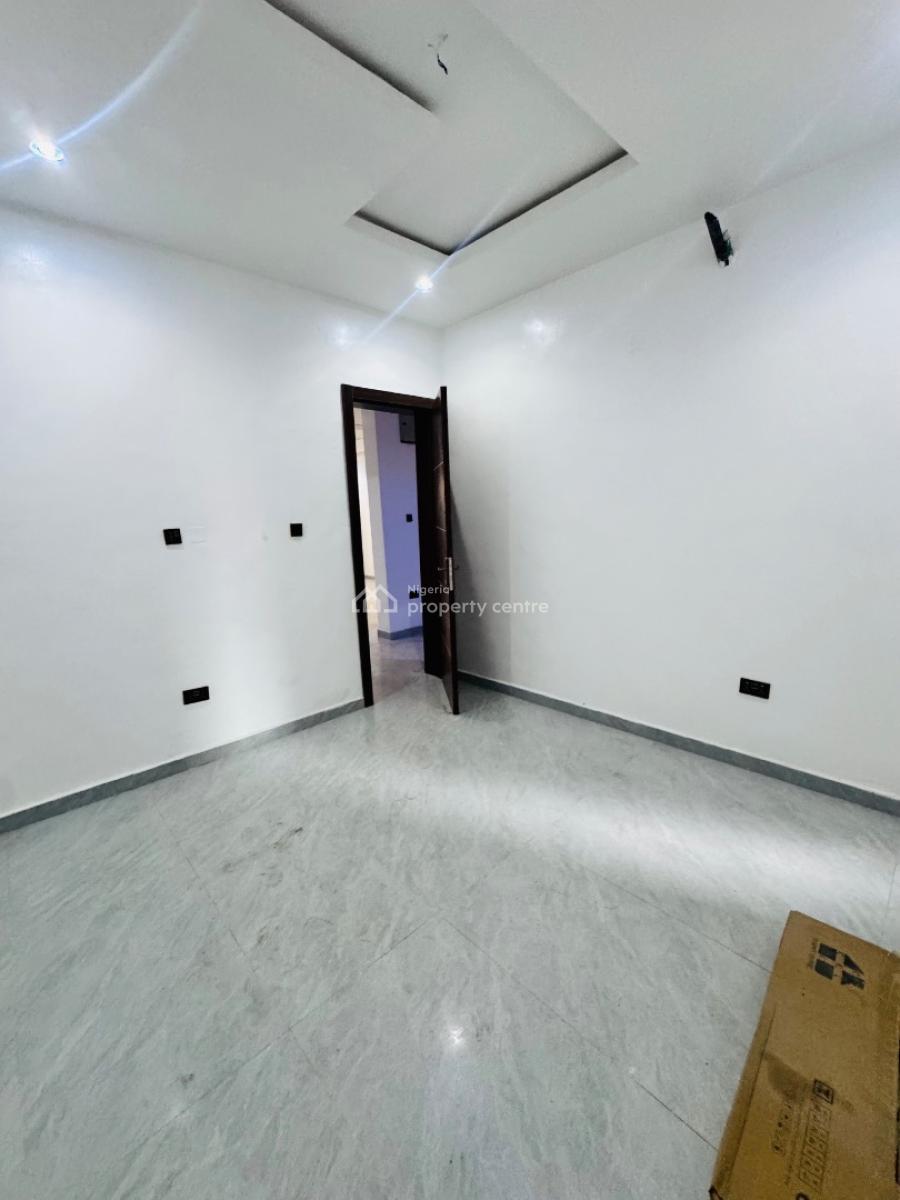 Newly Built Studio / 2 Bedroom Apartments in a Secured Location, Surulere, Lagos, Block of Flats for Sale