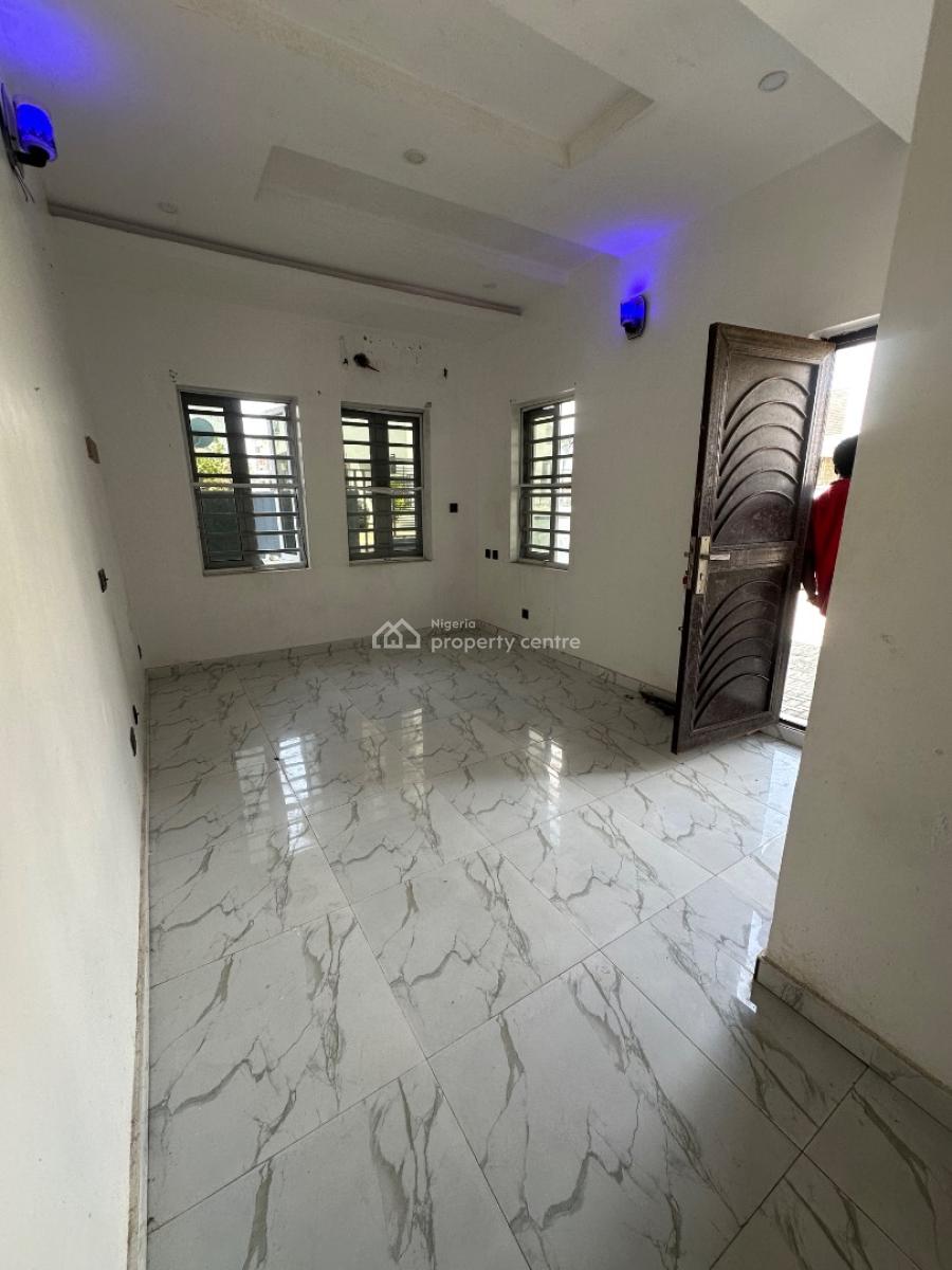 Specious Mini Flat, Ologolo, Lekki, Lagos, Mini Flat (room and Parlour) for Rent