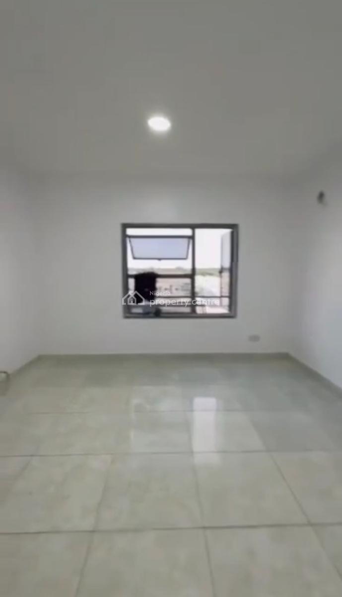 Nicely Finished 3 Bedrooms Block of Flat Serviced Apartment, Beechwood Park Estate Lakowe Lake Golf, Lakowe, Ibeju Lekki, Lagos, Flat / Apartment for Rent