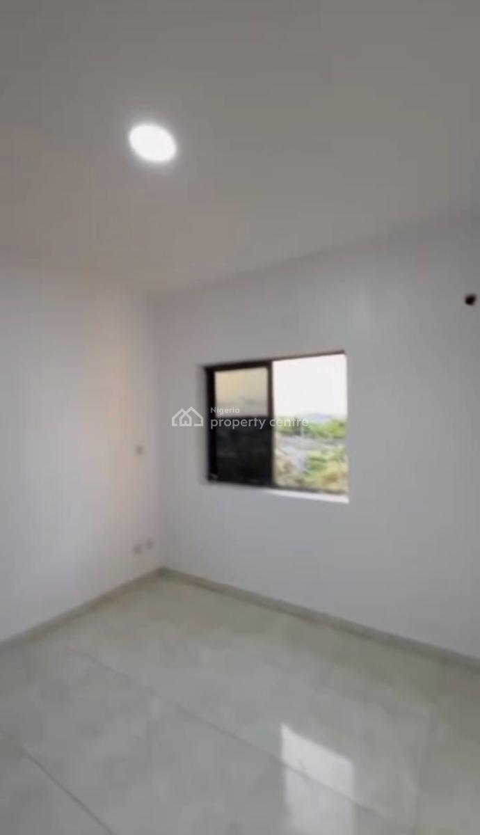 Nicely Finished 3 Bedrooms Block of Flat Serviced Apartment, Beechwood Park Estate Lakowe Lake Golf, Lakowe, Ibeju Lekki, Lagos, Flat / Apartment for Rent