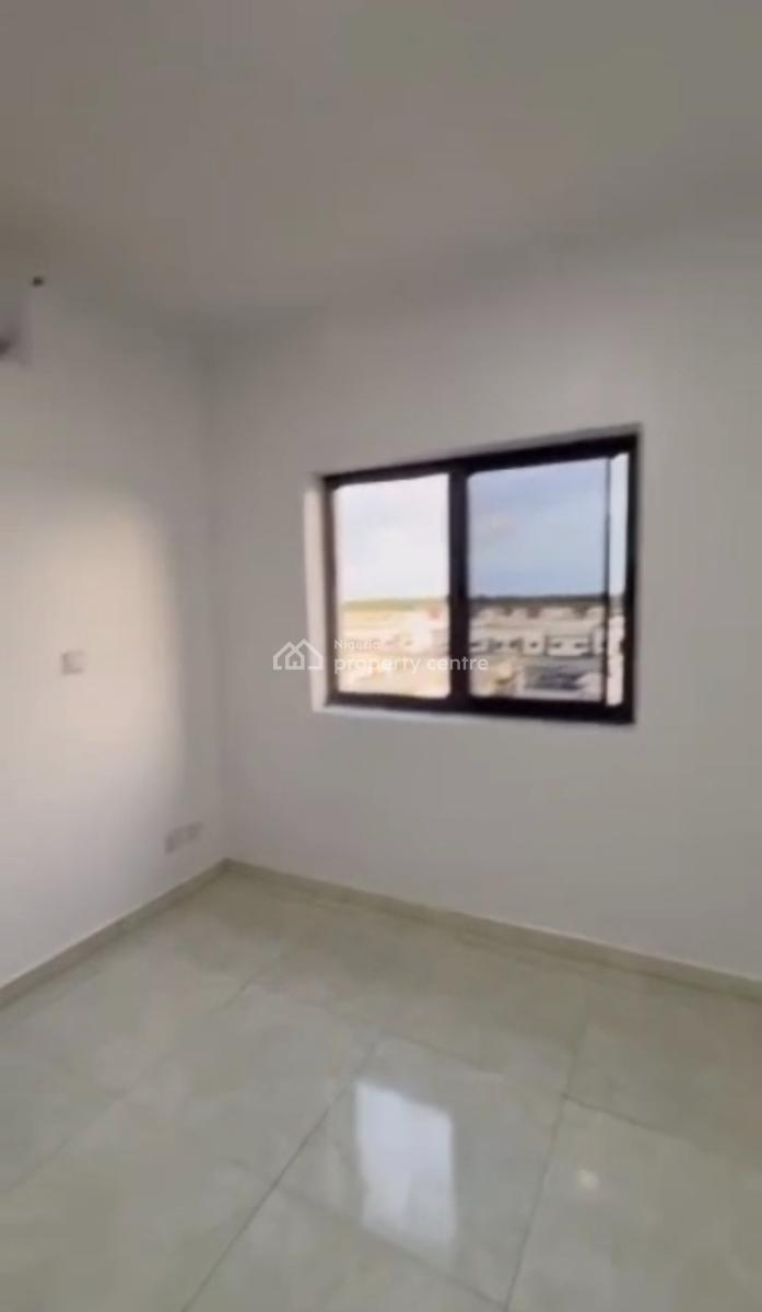 Nicely Finished 3 Bedrooms Block of Flat Serviced Apartment, Beechwood Park Estate Lakowe Lake Golf, Lakowe, Ibeju Lekki, Lagos, Flat / Apartment for Rent