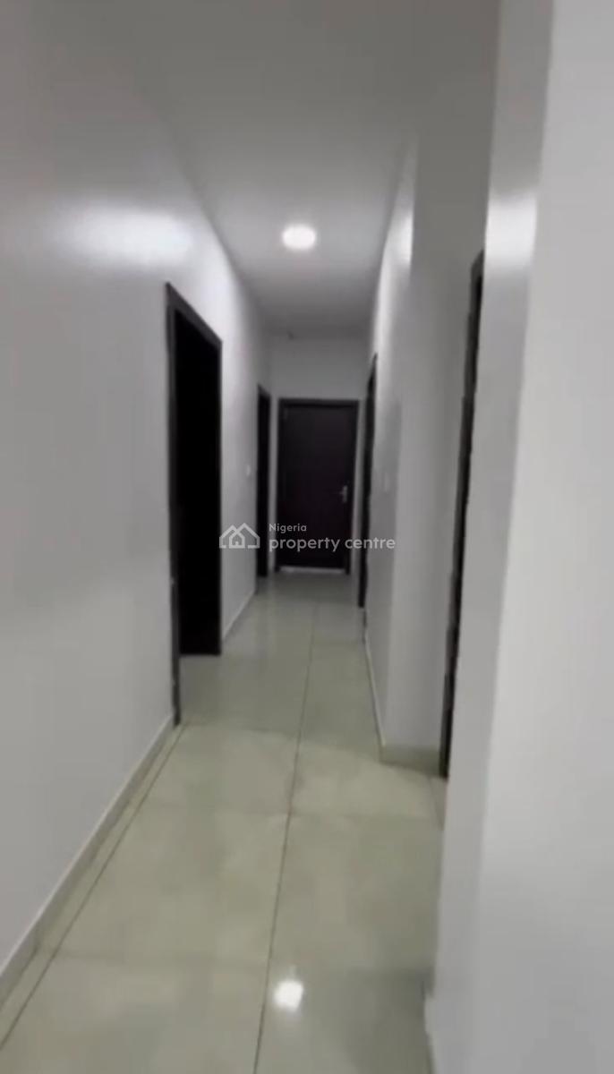 Nicely Finished 3 Bedrooms Block of Flat Serviced Apartment, Beechwood Park Estate Lakowe Lake Golf, Lakowe, Ibeju Lekki, Lagos, Flat / Apartment for Rent