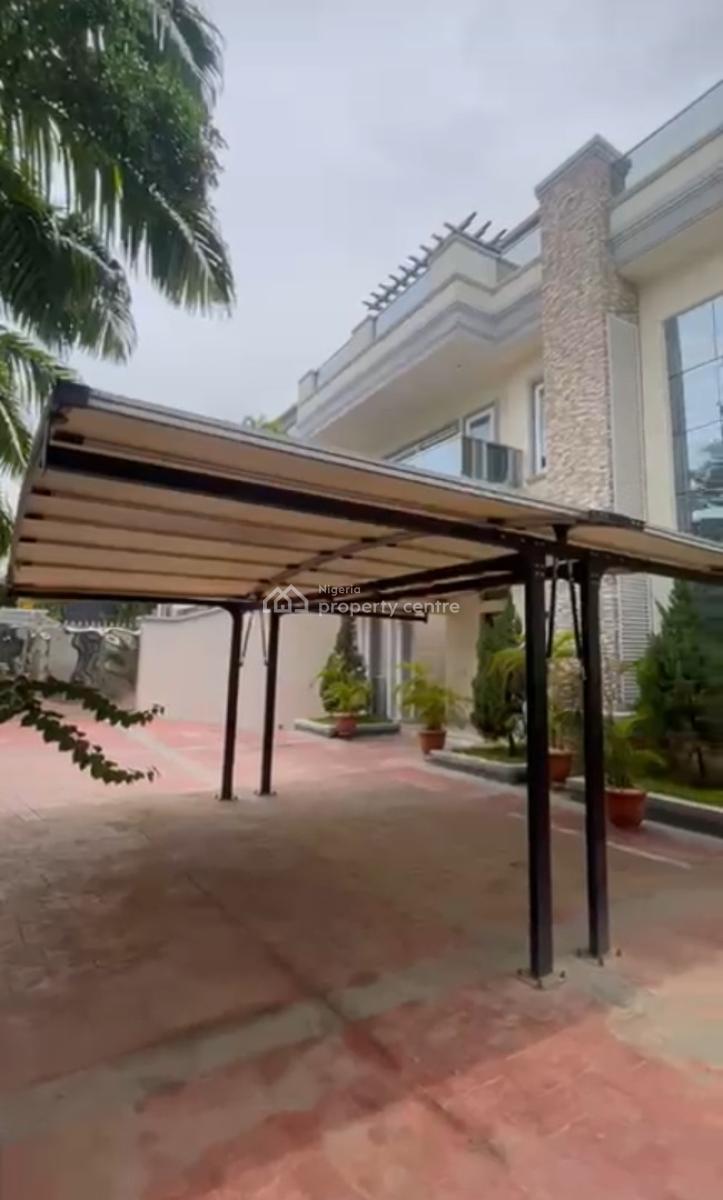 Luxuriously Massive 5 Bedroom Detached Duplex with 2 Bq and Elevator., Guzape District, Abuja, Detached Duplex for Rent