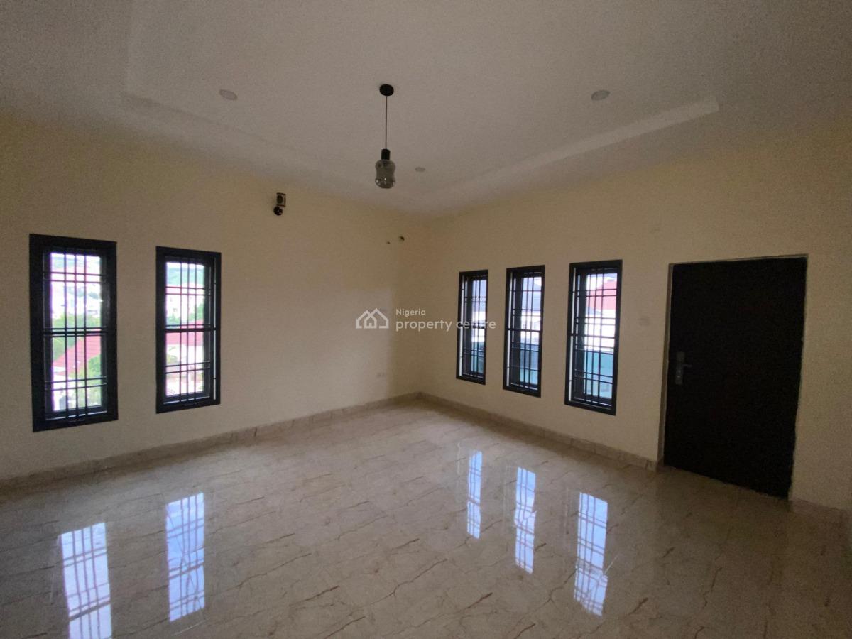 Newly-built 4 Bedroom Semi- Detached Duplex with Bq and Extra Room, Guzape District, Abuja, Semi-detached Duplex for Rent
