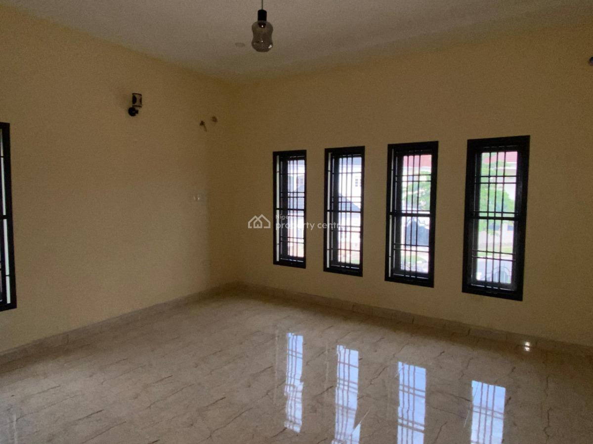 Newly-built 4 Bedroom Semi- Detached Duplex with Bq and Extra Room, Guzape District, Abuja, Semi-detached Duplex for Rent