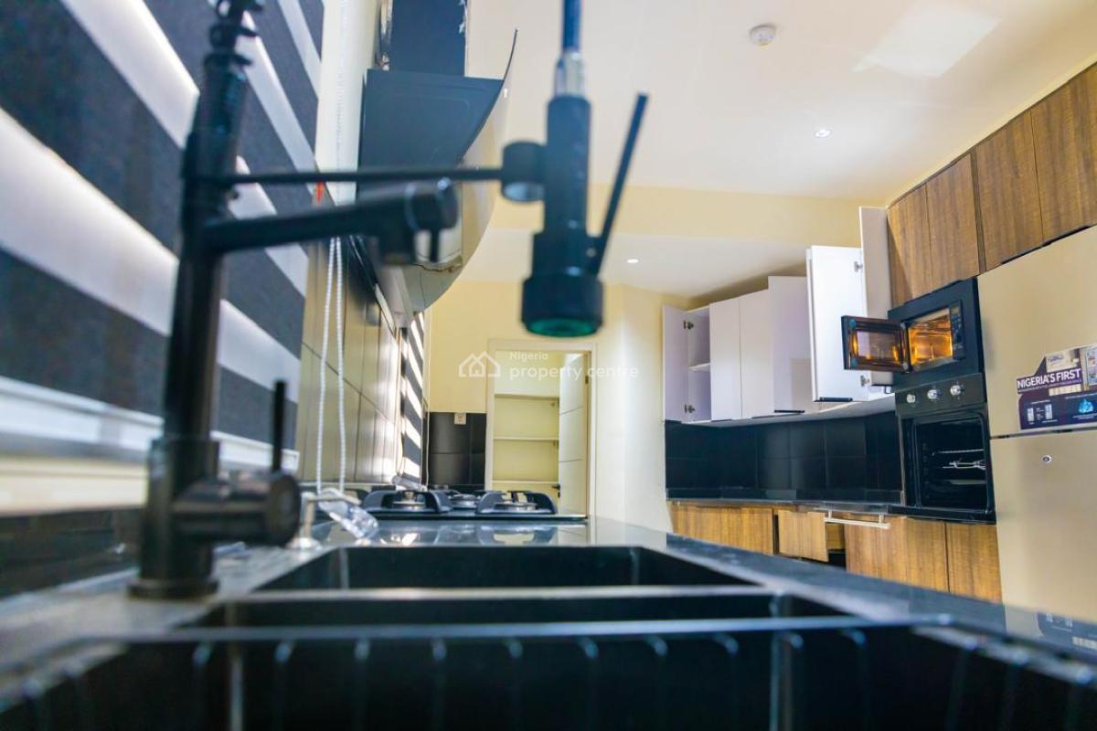 2 Bedroom Rhine Court  Annual Rates  Adewale Kolawole Cr, Lekki, Lagos, Flat / Apartment for Rent