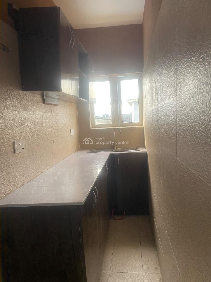 Neatly Used One Bedroom, Yaba, Yaba, Lagos, Mini Flat (room and Parlour) for Rent