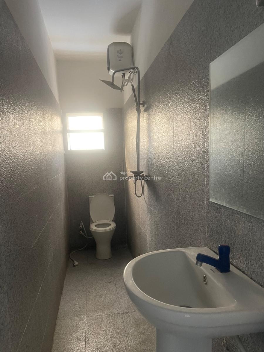 Neatly Used One Bedroom, Yaba, Yaba, Lagos, Mini Flat (room and Parlour) for Rent