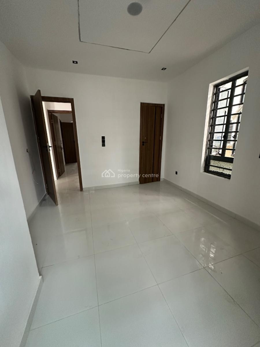 Luxury 2 Bedroom Apartment + Solar Panel, Harris Drive, Lekki, Lagos, Flat / Apartment for Sale