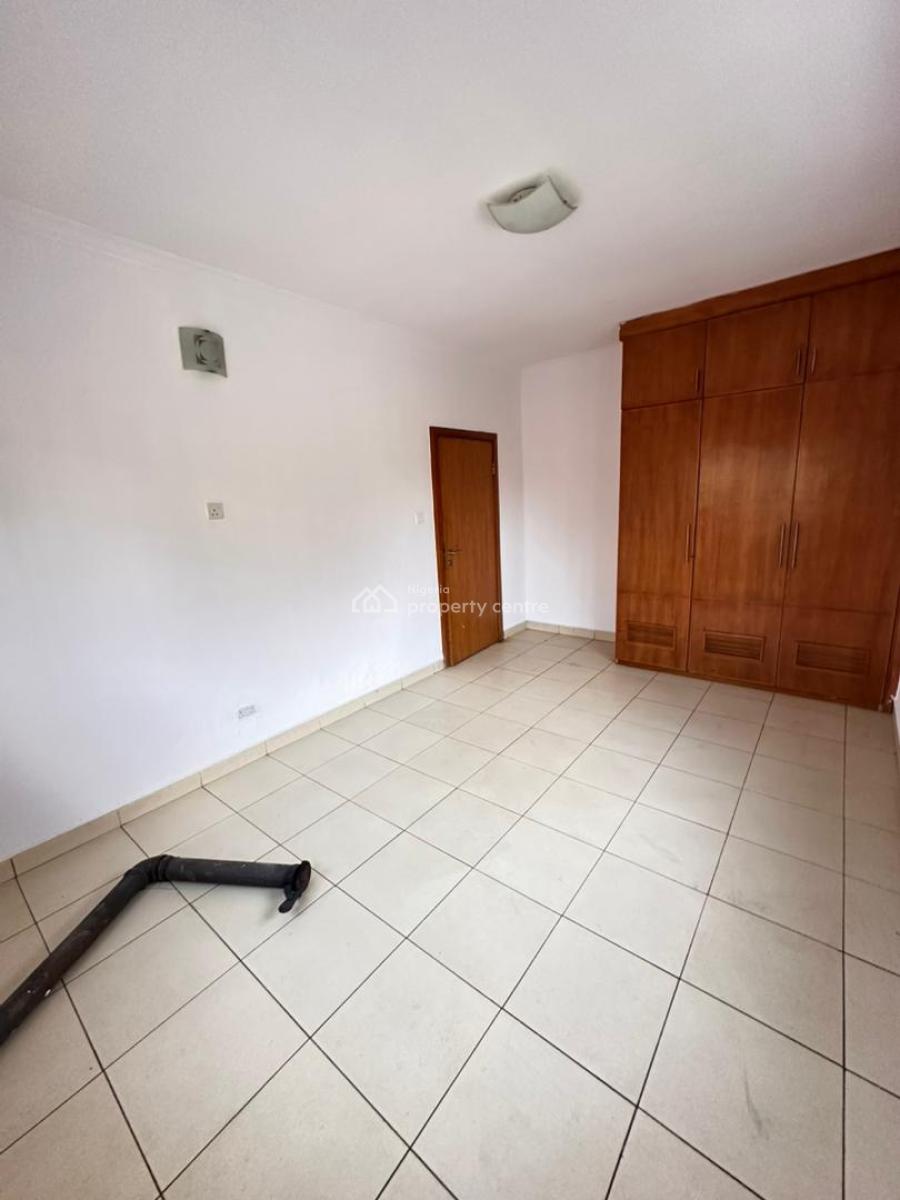 Lovely Spacious 3 Bedroom + Bq Available, Lekki Proper, Lekki Phase 1, Lekki, Lagos, Flat / Apartment for Rent