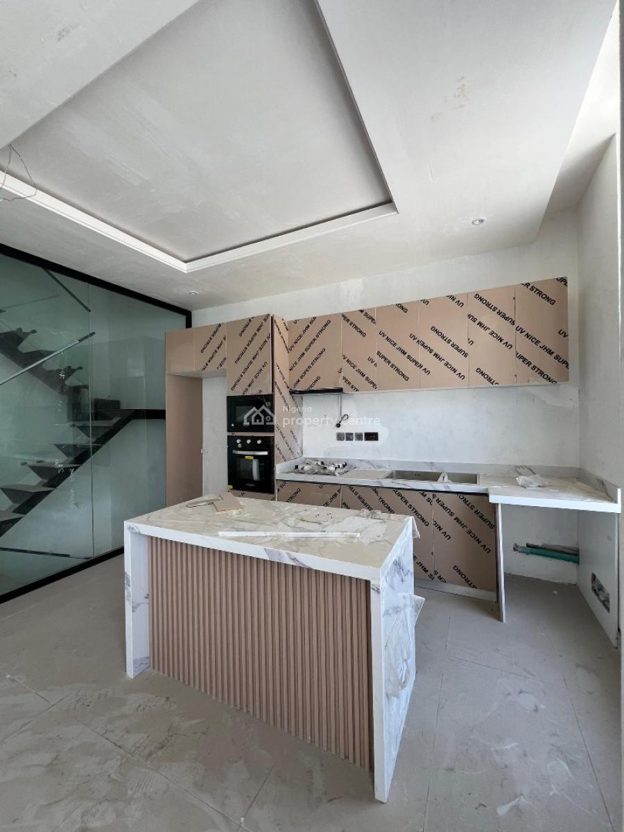 Luxury 2 Bedroom Maisonette, Phase 1, Lekki, Lagos, Flat / Apartment for Sale