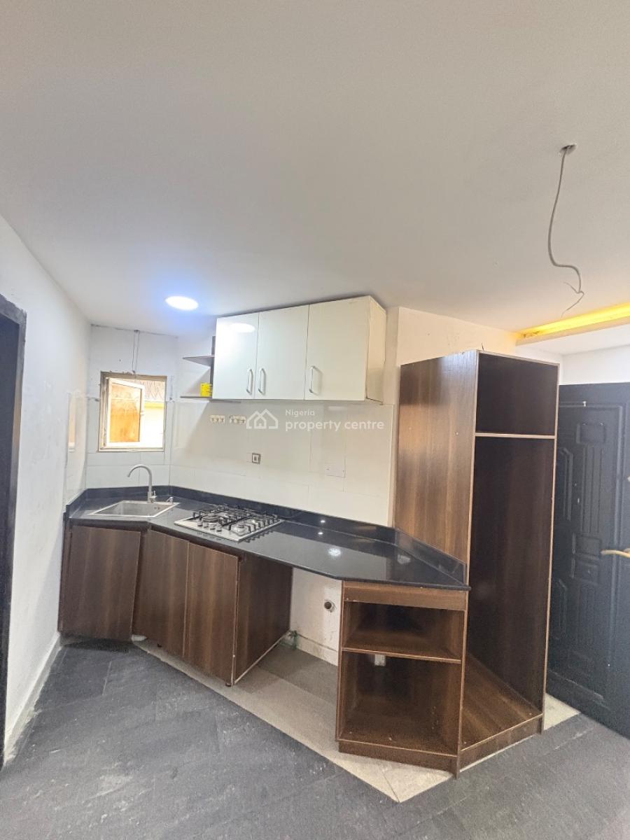 Studio Apartment, Ayinde Akinmade Street, Lekki Phase 1, Lekki, Lagos, Mini Flat (room and Parlour) for Rent