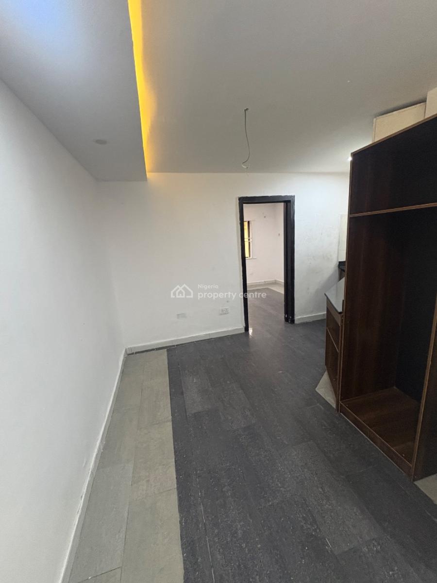 Studio Apartment, Ayinde Akinmade Street, Lekki Phase 1, Lekki, Lagos, Mini Flat (room and Parlour) for Rent