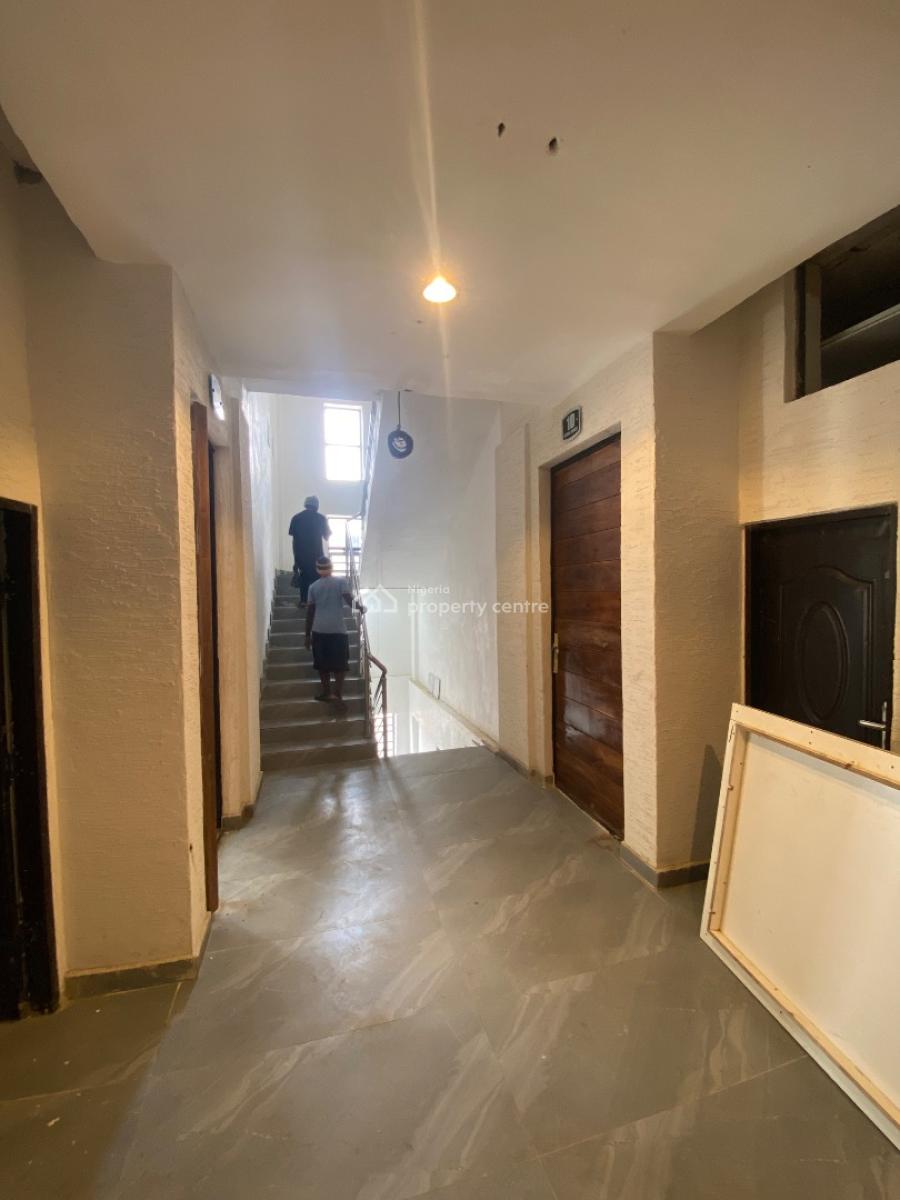 Newly Built 3 Bed with 1bq, Lekki Phase1, Lekki Phase 1, Lekki, Lagos, Flat / Apartment for Sale