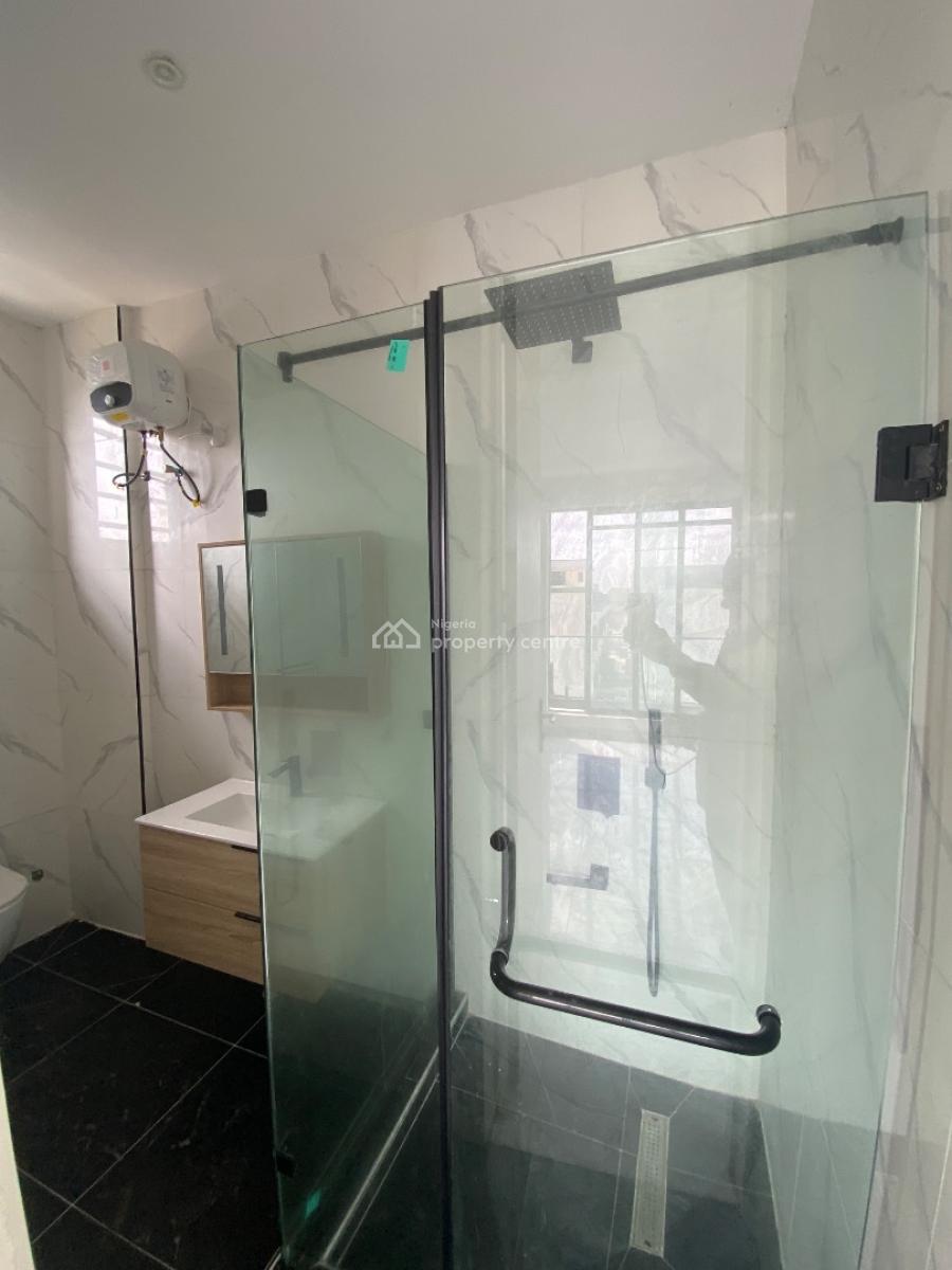 Newly Built 3 Bed with 1bq, Lekki Phase1, Lekki Phase 1, Lekki, Lagos, Flat / Apartment for Sale