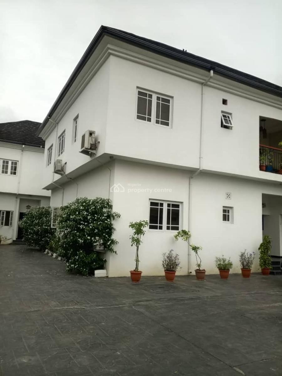 Self Serviced 2 Bedrooms Terrace Duplex, Lekki Phase 1, Lekki, Lagos, Terraced Duplex for Rent