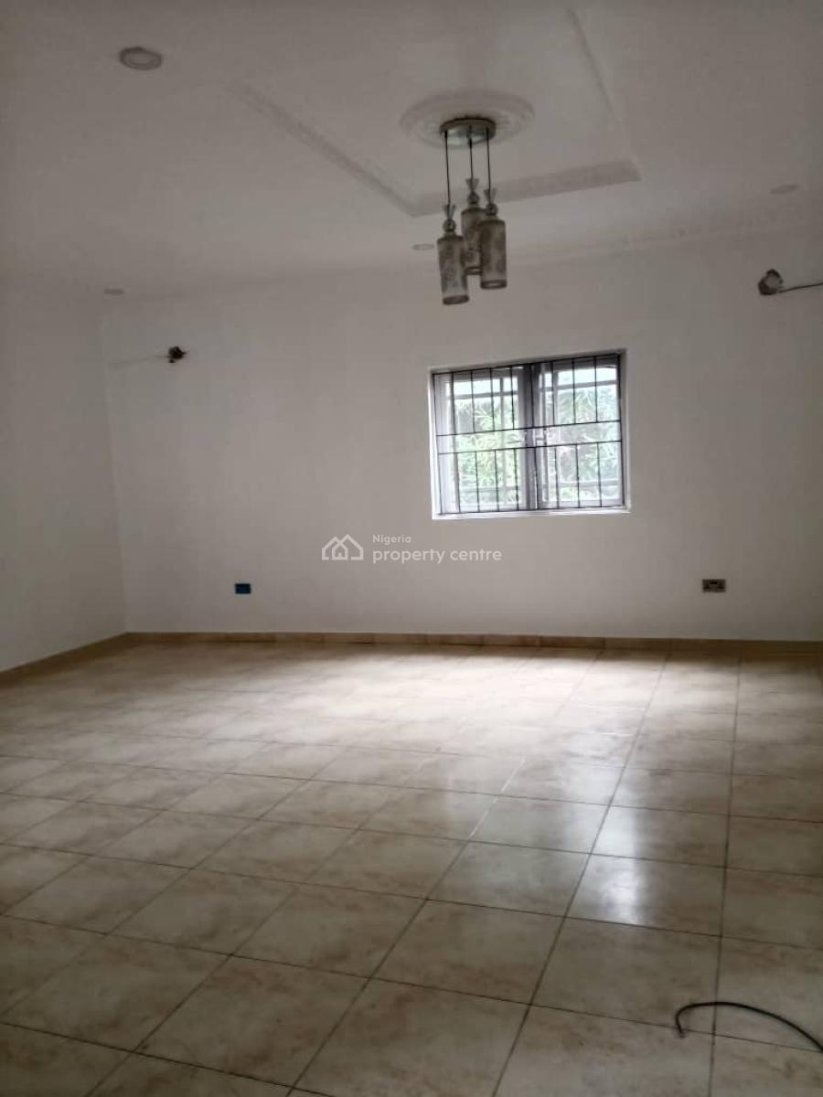 Self Serviced 2 Bedrooms Terrace Duplex, Lekki Phase 1, Lekki, Lagos, Terraced Duplex for Rent