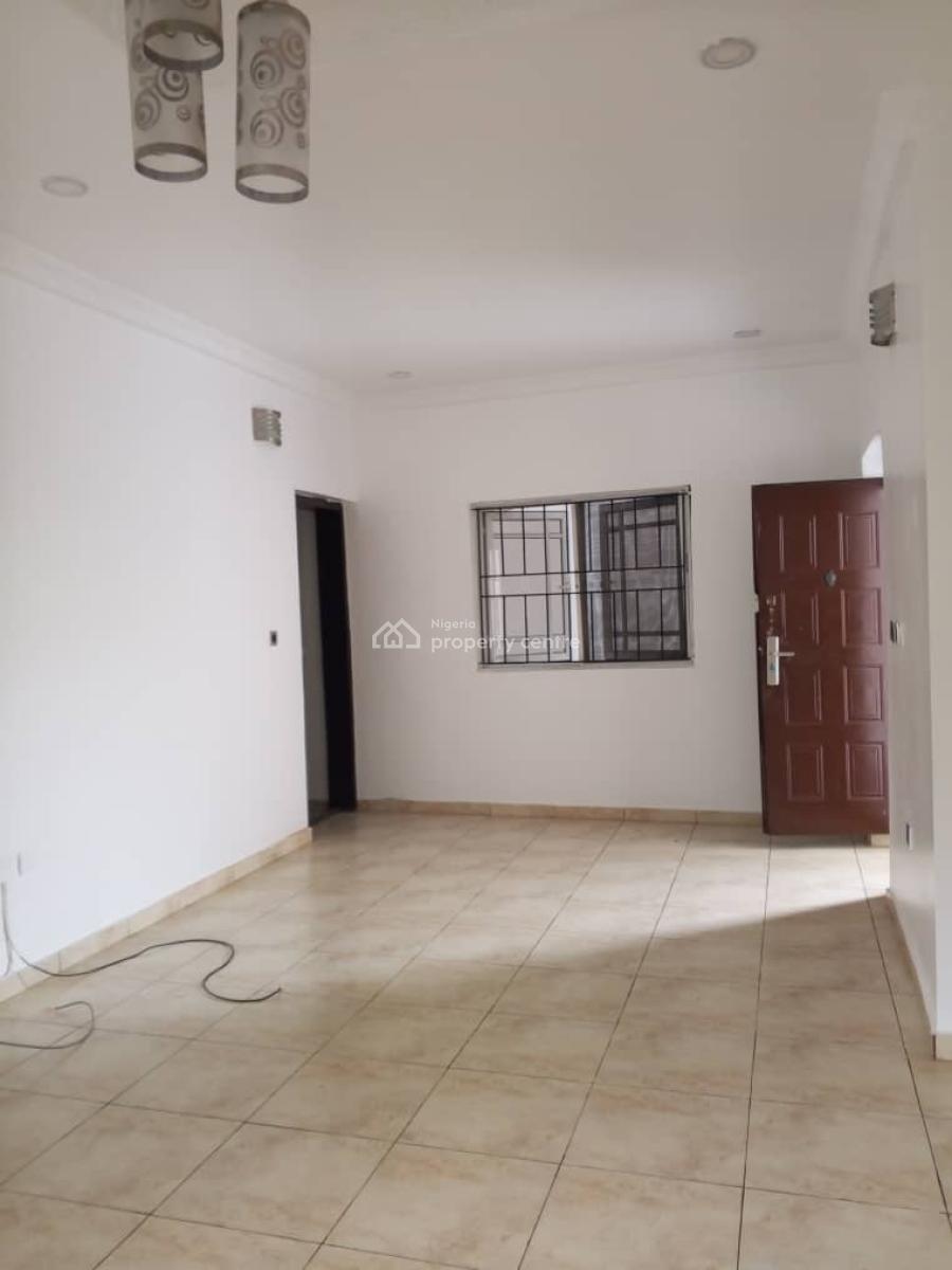 Self Serviced 2 Bedrooms Terrace Duplex, Lekki Phase 1, Lekki, Lagos, Terraced Duplex for Rent