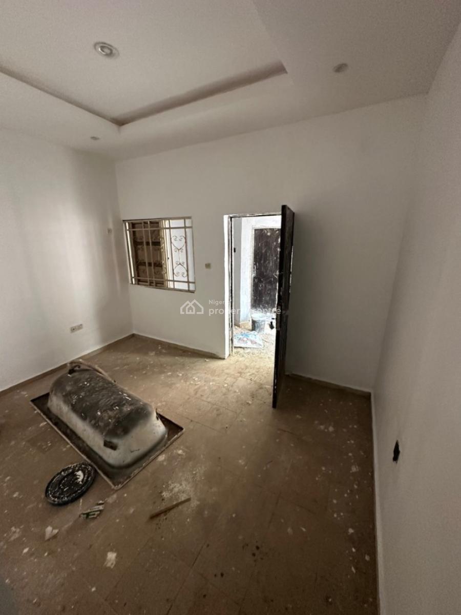 a Sweet One Bedroom Apartment in a Good Neighborhood, Off 69 Road 6th Avenue Gwarinpa, Gwarinpa, Abuja, Mini Flat (room and Parlour) for Rent