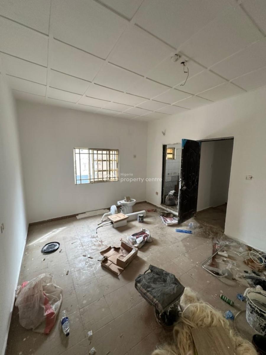 a Sweet One Bedroom Apartment in a Good Neighborhood, Off 69 Road 6th Avenue Gwarinpa, Gwarinpa, Abuja, Mini Flat (room and Parlour) for Rent