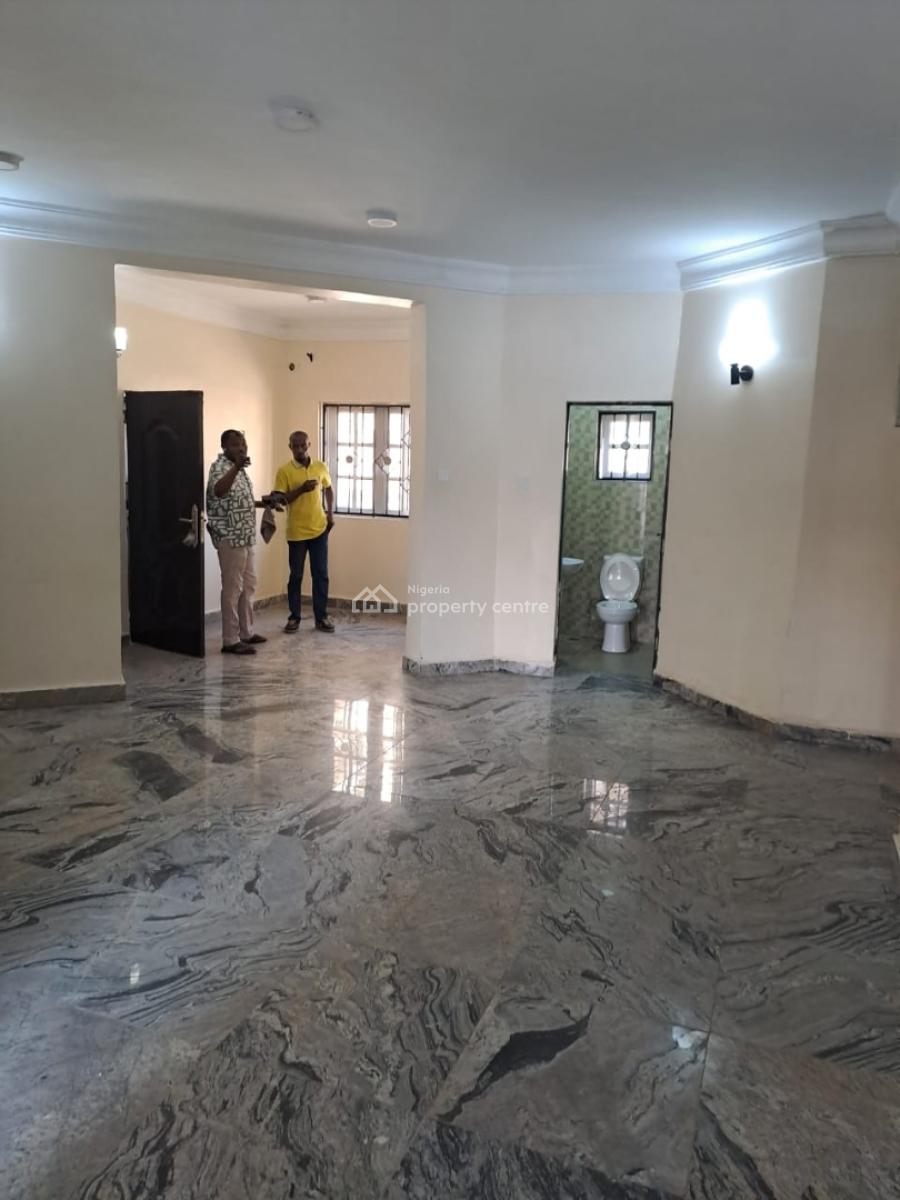 Standard Two Bedroom Apartment with Bq, Durumi, Abuja, Flat / Apartment for Rent