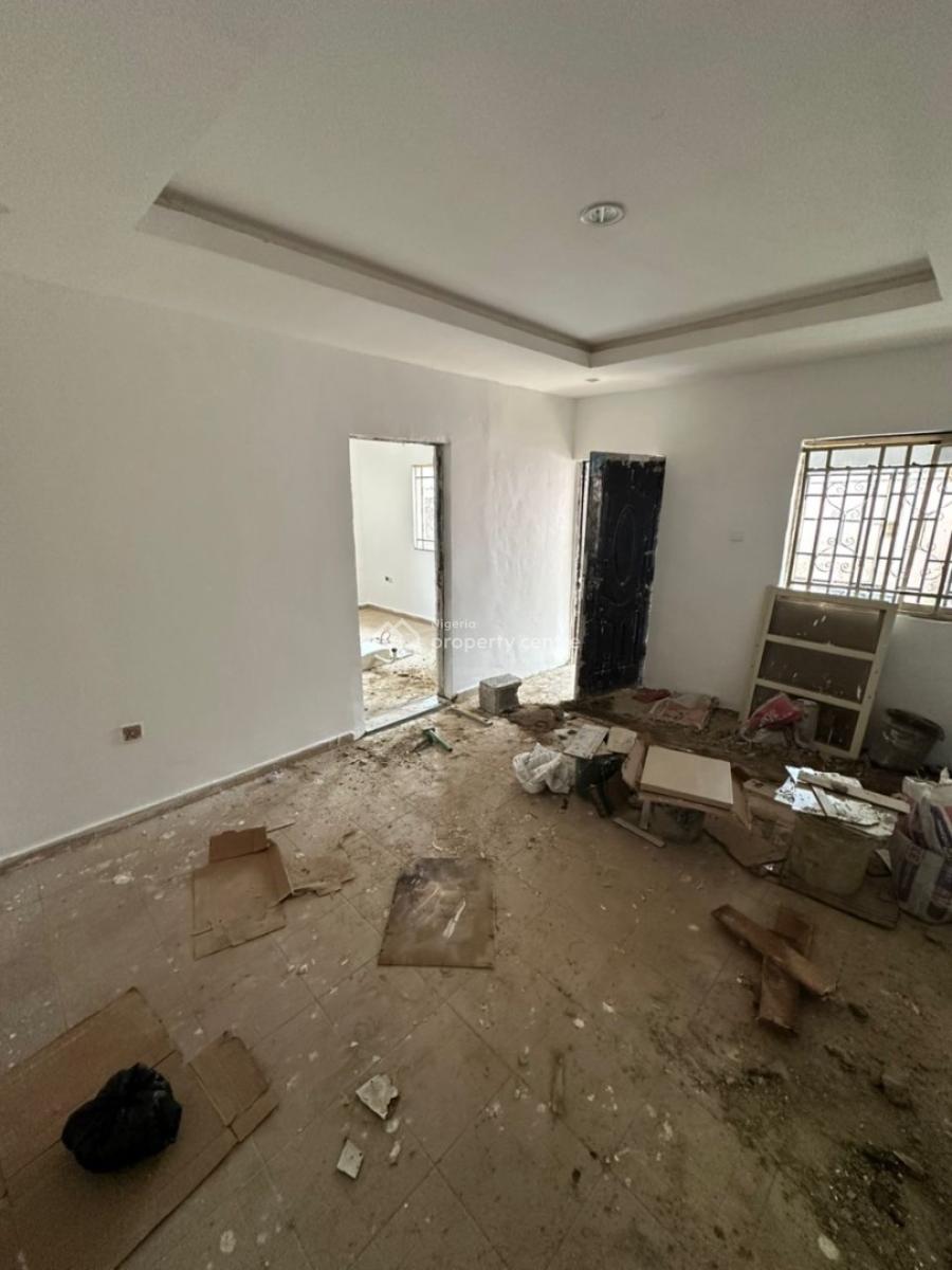 Newly Renovated One Bedroom Apartment in a Good Neighborhood, Off 69 Road 6th Avenue,gwarinpa, Gwarinpa, Abuja, Mini Flat (room and Parlour) for Rent