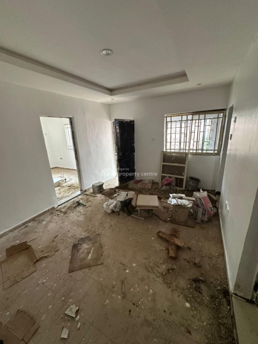 Newly Renovated One Bedroom Apartment in a Good Neighborhood, Off 69 Road 6th Avenue,gwarinpa, Gwarinpa, Abuja, Mini Flat (room and Parlour) for Rent