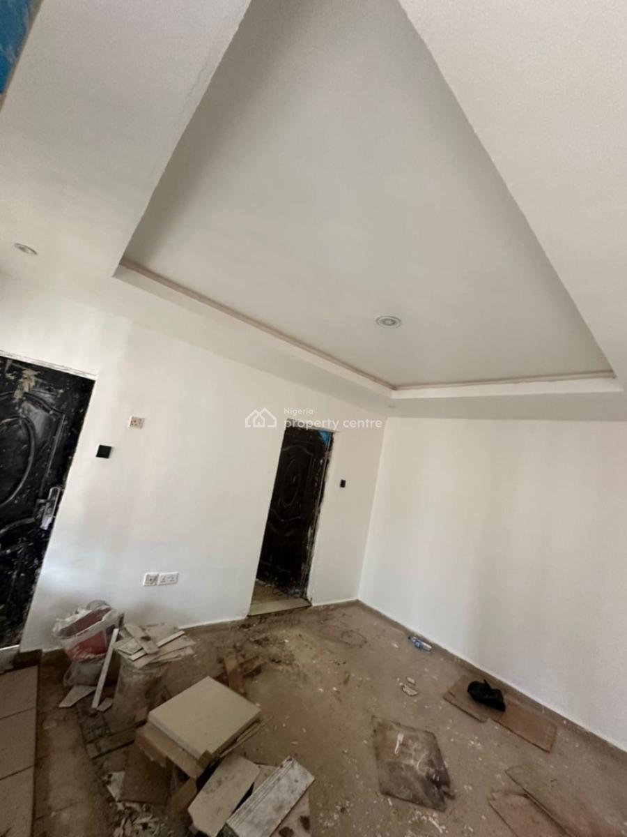 Newly Renovated One Bedroom Apartment in a Good Neighborhood, Off 69 Road 6th Avenue,gwarinpa, Gwarinpa, Abuja, Mini Flat (room and Parlour) for Rent
