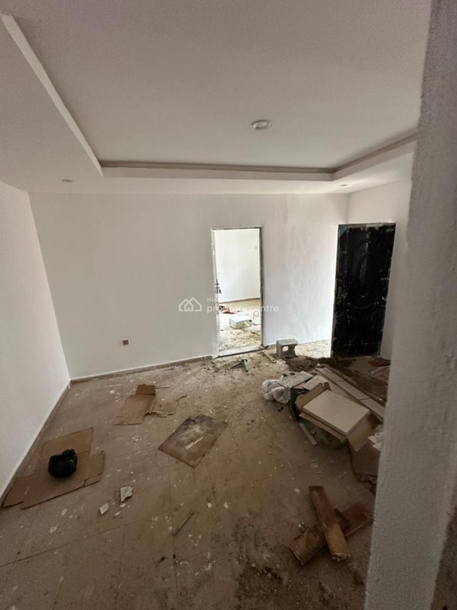 Newly Renovated One Bedroom Apartment in a Good Neighborhood, Off 69 Road 6th Avenue,gwarinpa, Gwarinpa, Abuja, Mini Flat (room and Parlour) for Rent