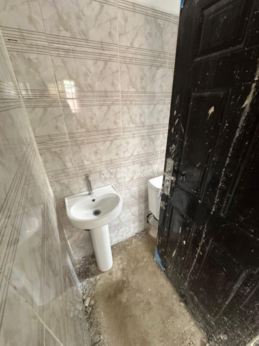Newly Renovated One Bedroom Apartment in a Good Neighborhood, Off 69 Road 6th Avenue,gwarinpa, Gwarinpa, Abuja, Mini Flat (room and Parlour) for Rent